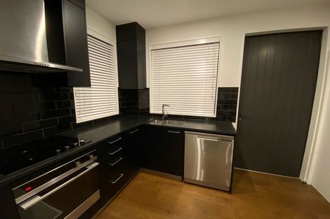 Photo of property in 6/20 Trent Street, Island Bay, Wellington, 6023