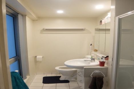 Photo of property in Terrace Heights Apartments, 6f/163 The Terrace, Wellington Central, Wellington, 6011