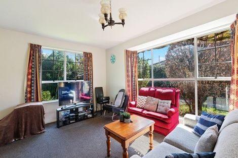 Photo of property in 17 Resolution Place, Bryndwr, Christchurch, 8053