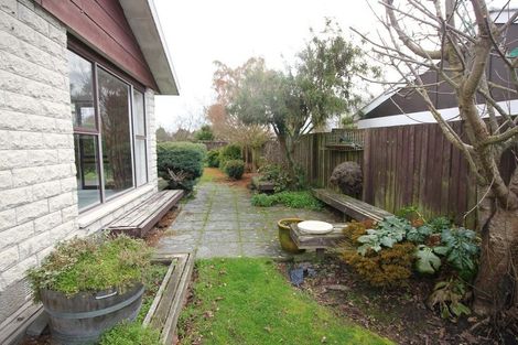 Photo of property in 12 Dalrye Place, Ilam, Christchurch, 8041
