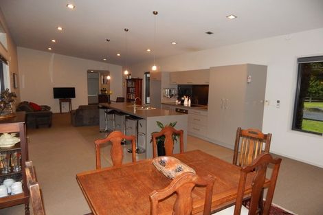 Photo of property in 3 Kotare Heights, Kerikeri, 0230