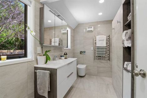 Photo of property in 89a Hebron Road, Waiake, Auckland, 0630