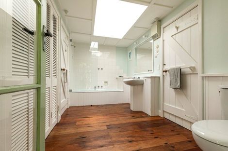 Photo of property in 103 Hinau Road, Waimauku, 0881