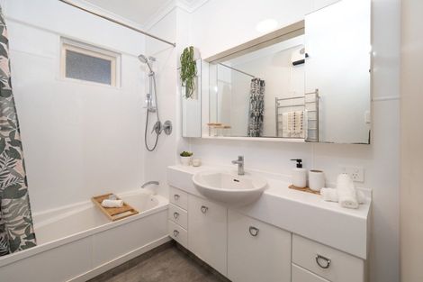 Photo of property in 21 Middle Road, Allenton, Ashburton, 7700