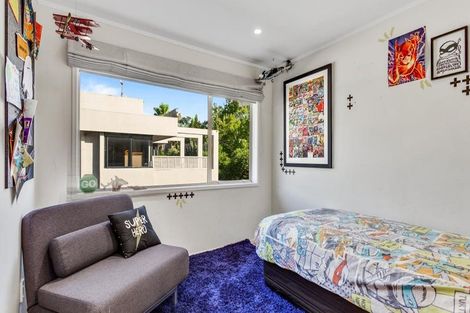 Photo of property in 9 Sandown Road, Rothesay Bay, Auckland, 0630