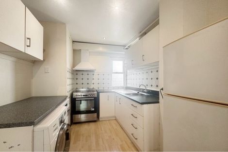 Photo of property in Sherwood Mews, 28r Bidwill Street, Mount Cook, Wellington, 6021