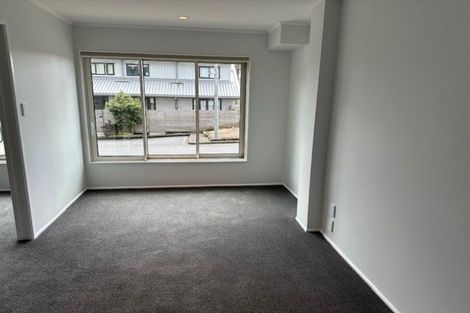 Photo of property in 2c/30 Westward Ho, Glen Eden, Auckland, 0602