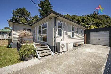 Photo of property in 119 Wellington Road, Wainuiomata, Lower Hutt, 5014