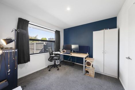 Photo of property in 2/8 Hurst Place, Parklands, Christchurch, 8083