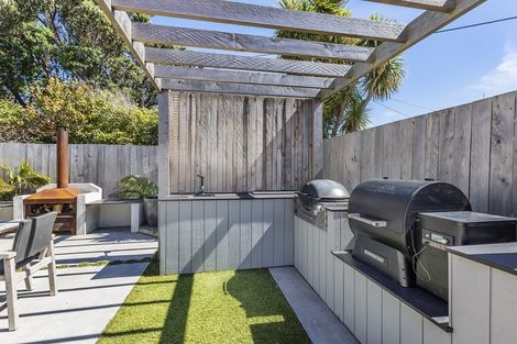 Photo of property in 75 Dundas Street, Seatoun, Wellington, 6022