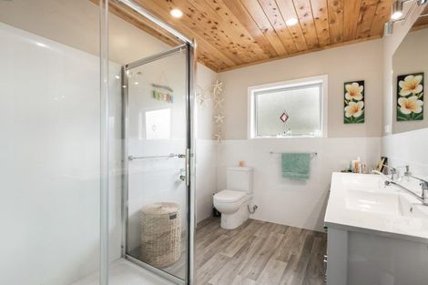 Photo of property in 1513b Kaiaua Road, Mangatangi, Pokeno, 2473