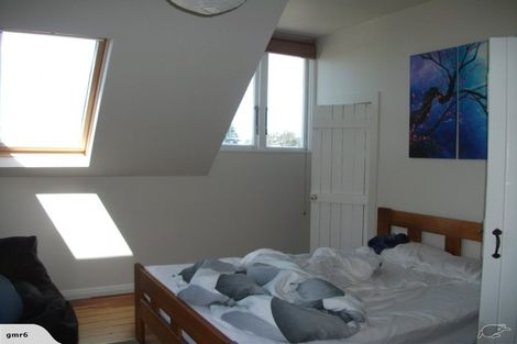 Photo of property in 6 Thorby Street, Northland, Wellington, 6012