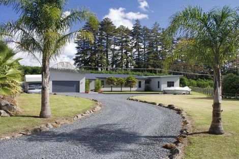 Photo of property in 3 Kotare Heights, Kerikeri, 0230