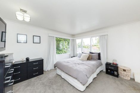 Photo of property in 546 Featherston Street, Roslyn, Palmerston North, 4414