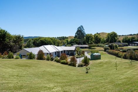 Photo of property in 65 Dalmore Way, Acacia Bay, Taupo, 3385
