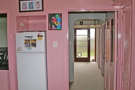 Photo of property in 1 Sandringham Street, Oamaru North, Oamaru, 9400