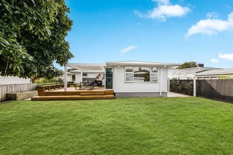 Photo of property in 6 Esmeralda Avenue, Avondale, Auckland, 1026