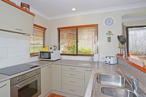 Photo of property in 8a Stembridge Avenue, Pukekohe, 2120