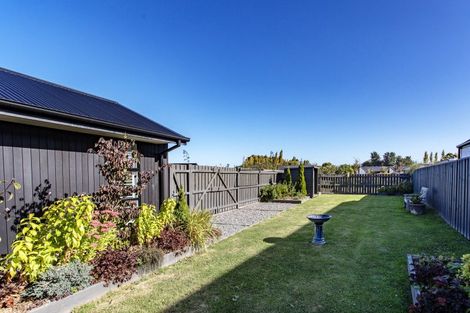 Photo of property in 17 Goldie Drive, Rangiora, 7400
