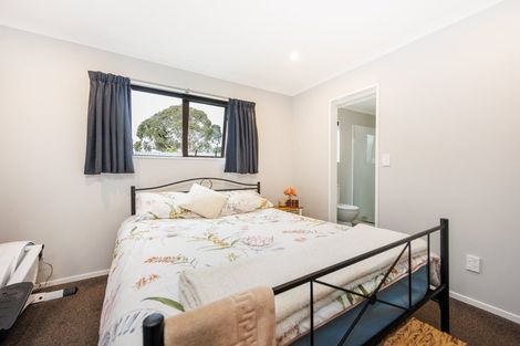 Photo of property in 49 Kaimanawa Street, Kelvin Grove, Palmerston North, 4414