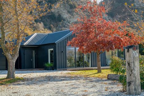 Photo of property in 10a Old Racecourse Road, Albert Town, Wanaka, 9305