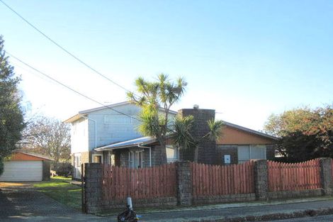 Photo of property in 14 Mortlake Street, Islington, Christchurch, 8042