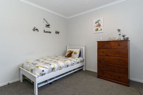 Photo of property in 74 Puhirake Crescent, Pyes Pa, Tauranga, 3112