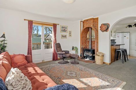 Photo of property in 65 Hampden Street, Picton, 7220