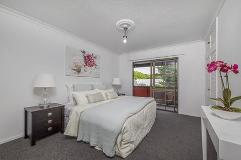 Photo of property in 2/278 Memorial Avenue, Burnside, Christchurch, 8053