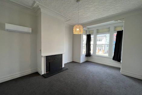 Photo of property in 212 The Terrace, Wellington Central, Wellington, 6011