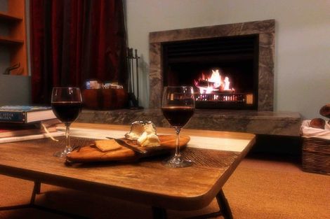 Photo of property in 680 Neudorf Road, Upper Moutere, 7175