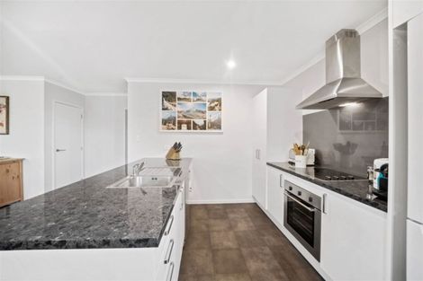 Photo of property in 52 Tiny Hill Drive, Rolleston, 7614