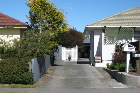 Photo of property in 2/20 Tintern Avenue Avonhead Christchurch City