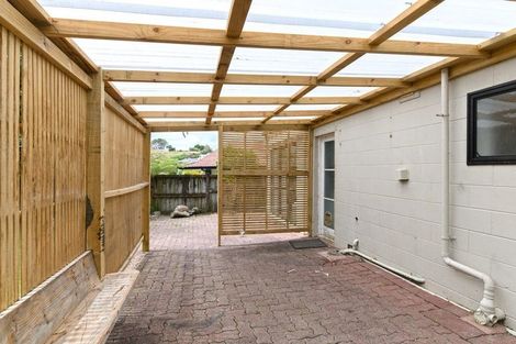 Photo of property in 7 Valdese Rise, Browns Bay, Auckland, 0630