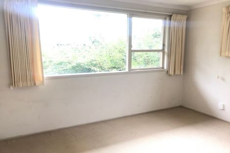 Photo of property in 153 Gossamer Drive, Pakuranga Heights, Auckland, 2010