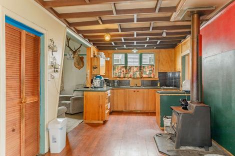 Photo of property in 116 Derby Street, Westport, 7825