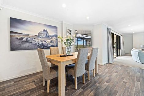 Photo of property in 21 Pyle Road East, One Tree Point, Whangarei, 0171