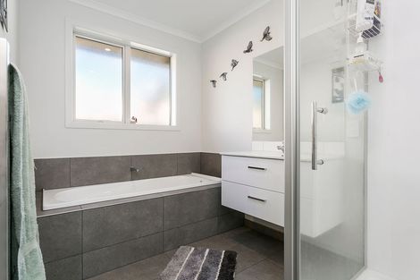 Photo of property in 2/180 Burns Street, Leamington, Cambridge, 3432