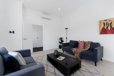 Photo of property in 5 Butler Place, Fitzherbert, Palmerston North, 4410