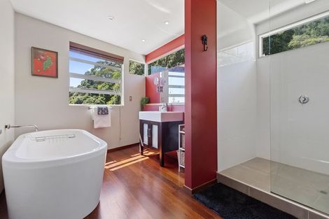 Photo of property in 20a Mount Avenue, Pauanui, Hikuai, 3579