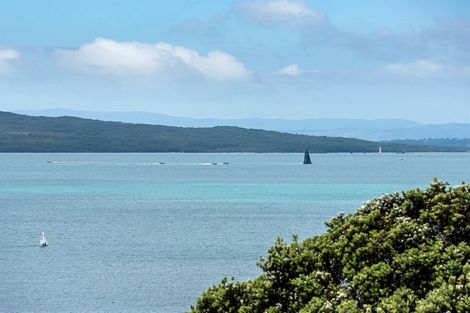 Photo of property in 115 Churchill Road, Rothesay Bay, Auckland, 0630