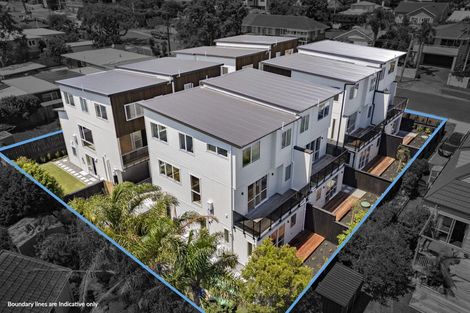 Photo of property in 3 Corrella Road, Belmont, Auckland, 0622