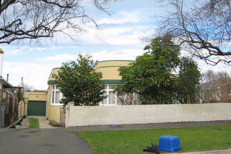 Photo of property in 4 Wycolla Avenue, Saint Clair, Dunedin, 9012