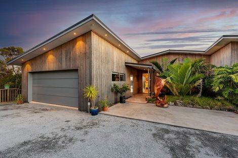 Photo of property in 12e Broadview Road, Opua, 0200