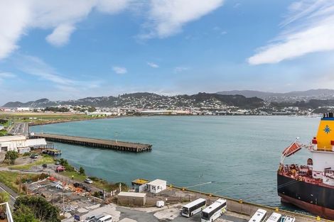 Photo of property in Shelley Bay Terraces, 21/61 Maupuia Road, Maupuia, Wellington, 6022