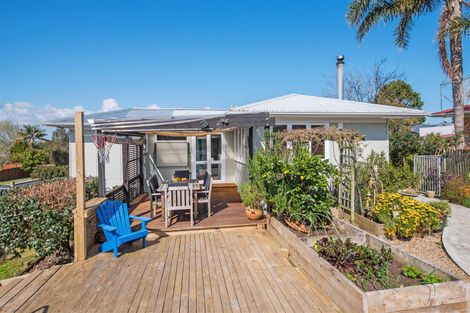Photo of property in 1/31 Blanes Road, Weymouth, Auckland, 2103