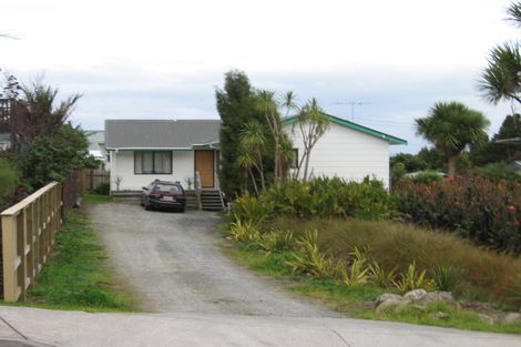 Photo of property in 31 Leigh Road, Leigh, Warkworth, 0985