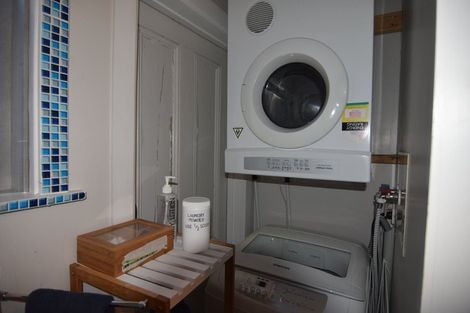 Photo of property in 16 Austin Street, Mount Victoria, Wellington, 6011