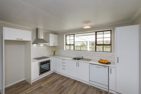 Photo of property in 38 Criterion Street, Bulls, 4818