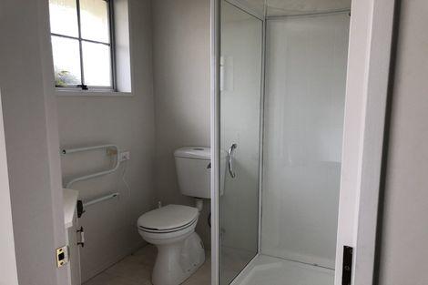 Photo of property in 17 Witbrock Crescent, Burnside, Christchurch, 8053